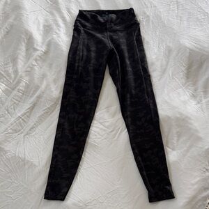 Tommy John Black Camouflage Leggings